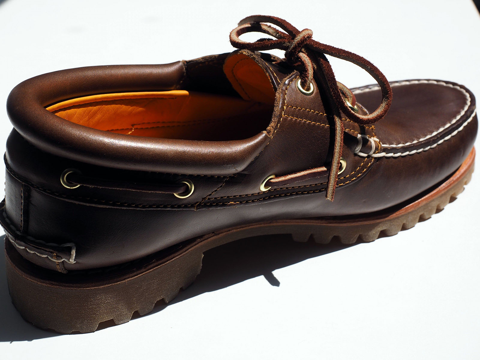 Pieles curtidas en la Tenería Batán, León, Guanajuato